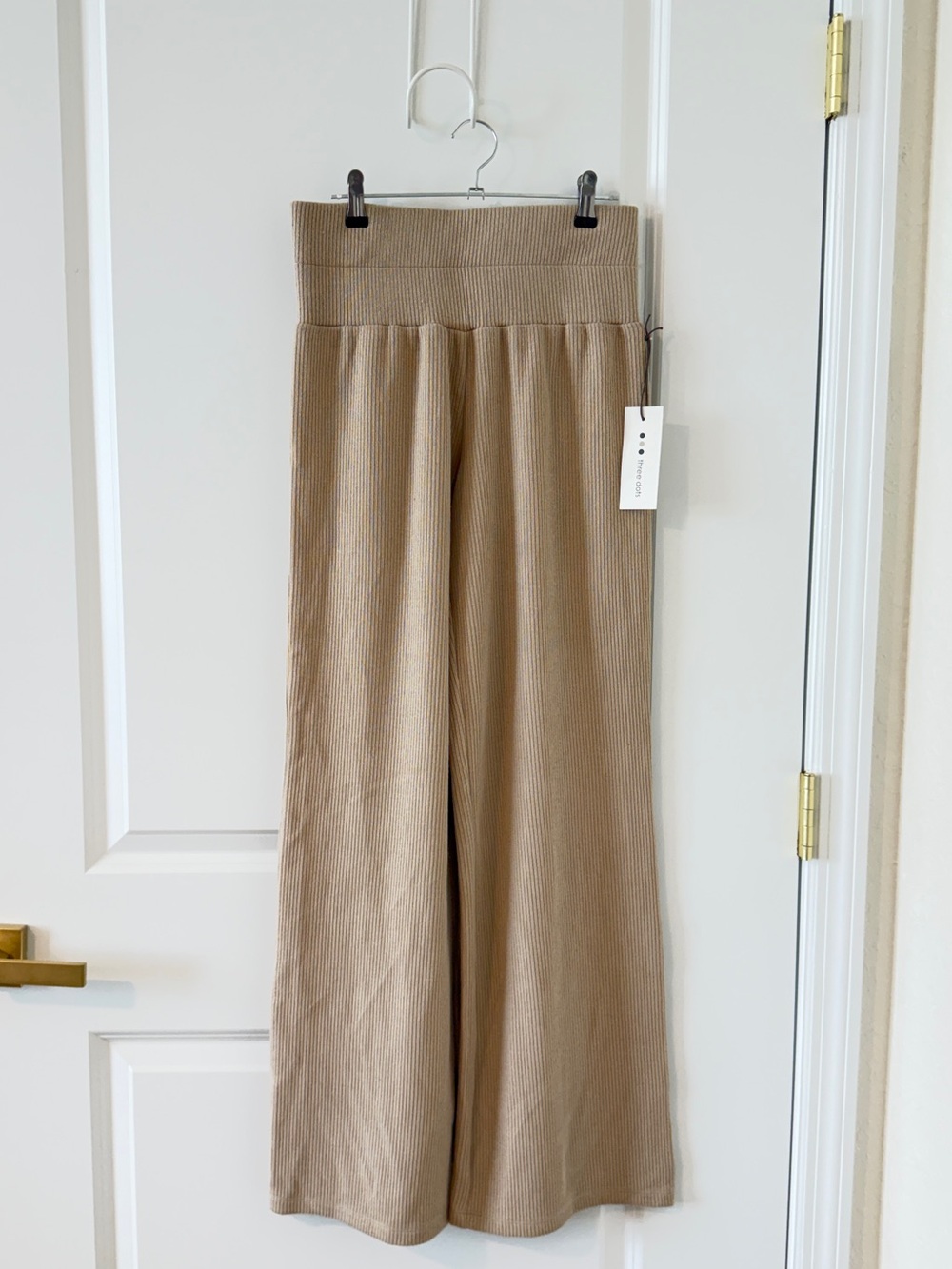 Three Dots NWT Ribbed High Waisted Wide Leg Pull-On Pants Sm Taupe 32" Inseam